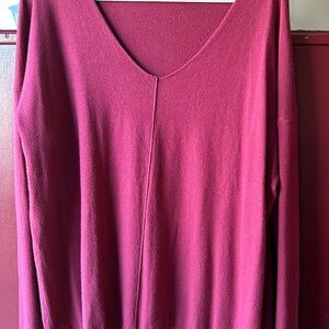 Amazon Elegant V-Neck Magenta Sweater